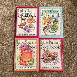 Cookbook Set of 4 Chinese-Greek-Russian-Spanish